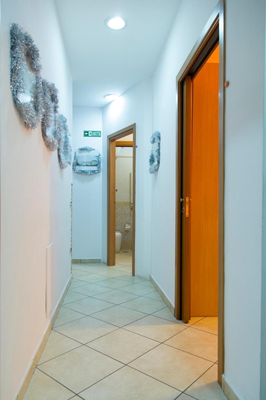 Campi Flegrei House Hotel Napoli Bagian luar foto